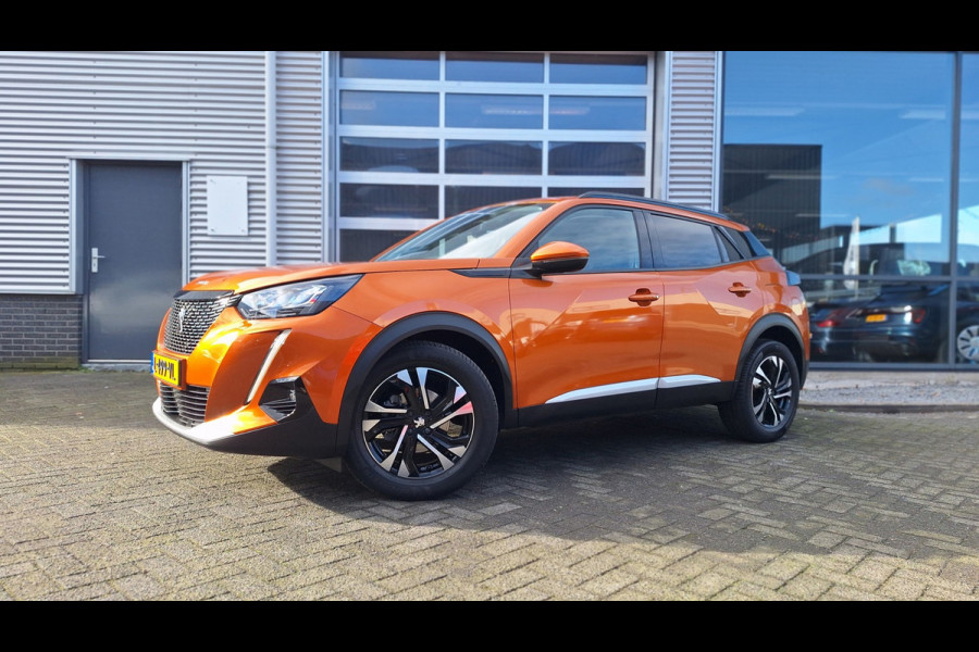 Peugeot 2008 1.2 PureTech Allure Automaat/Nav/Camera/18 Inch/Cruise/Enz/