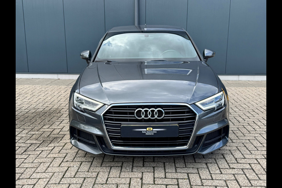 Audi A3 Sportback 1.5 TFSI Automaat S Line Edition * Optiek Zwart * Navigatie * Cruise Control *