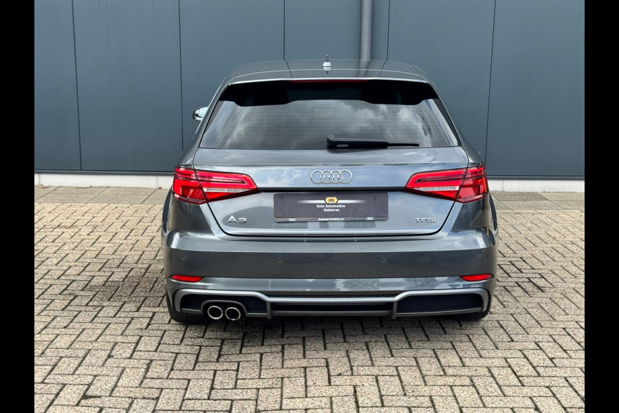 Audi A3 Sportback 1.5 TFSI Automaat S Line Edition * Optiek Zwart * Navigatie * Cruise Control *
