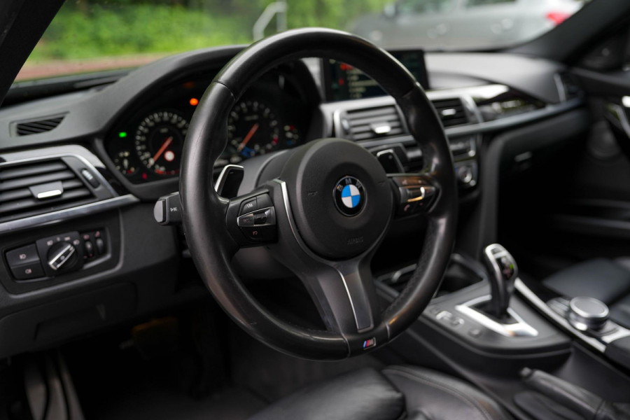 BMW 3-serie 340i M Sport Edition | Memory | Climate | Leder | M-Performance Uitlaat Systeem