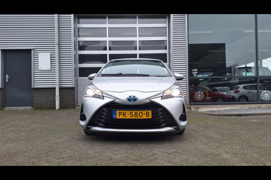 Toyota Yaris 1.5 Hybrid Aspiration/Navigatie/Cruise/Camera/
