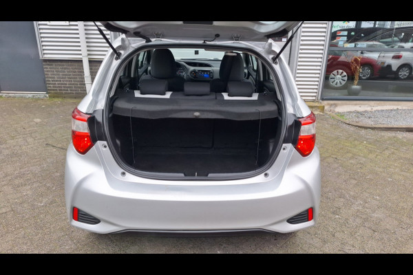 Toyota Yaris 1.5 Hybrid Aspiration/Navigatie/Cruise/Camera/