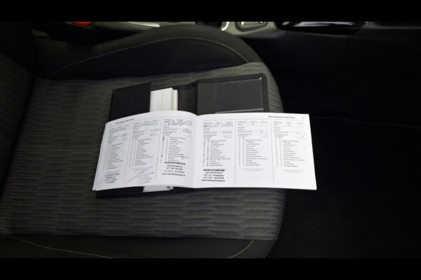 Opel Corsa 1.2 Edition/Automaat*Airco*Navigatie*Pdc*Cruise/Nl Auto