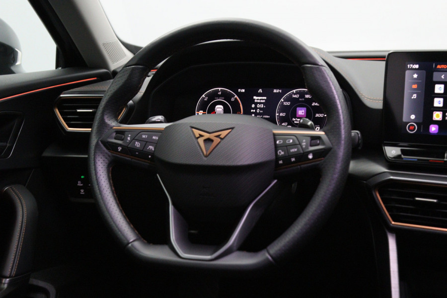 CUPRA Formentor 1.4 e-Hybrid 204 PK Adrenaline PHEV, Carplay, Adap. Cruise Control