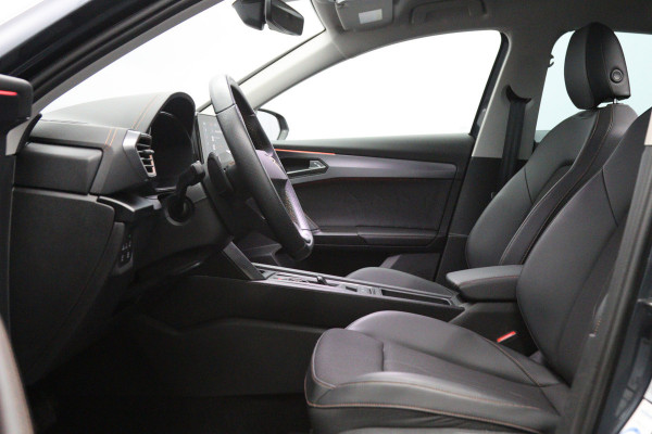 CUPRA Formentor 1.4 e-Hybrid 204 PK Adrenaline PHEV, Carplay, Adap. Cruise Control