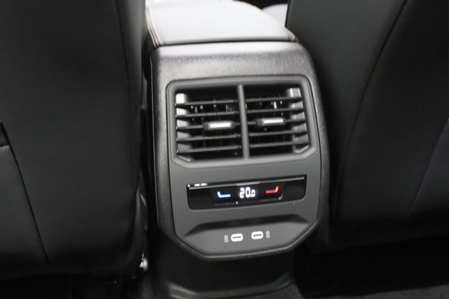 CUPRA Formentor 1.4 e-Hybrid 204 PK Adrenaline PHEV, Carplay, Adap. Cruise Control