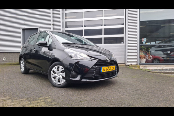 Toyota Yaris 1.5 VVT-i Active/Hybride/Navigatie/Camera/Ecc/Nl Auto/