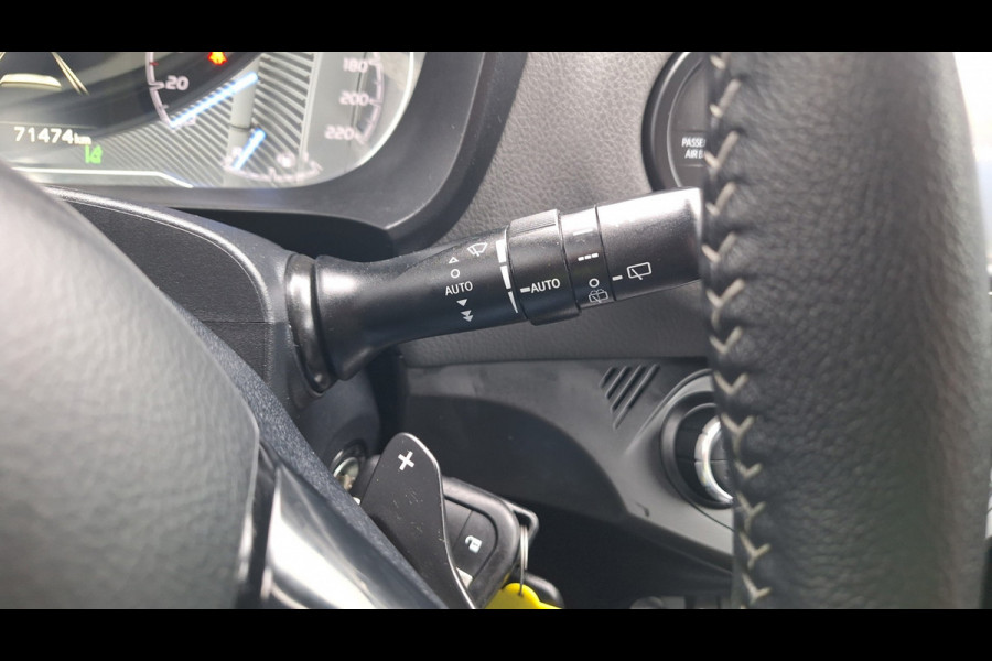 Toyota Yaris 1.5 VVT-i Active/Hybride/Navigatie/Camera/Ecc/Nl Auto/