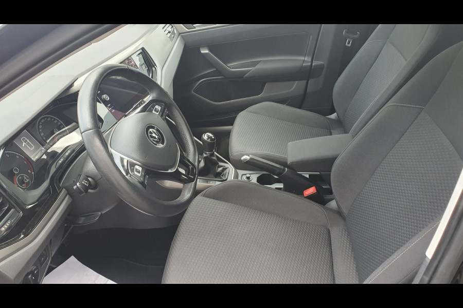 Volkswagen Polo 1.0 TSI Comfortline Business