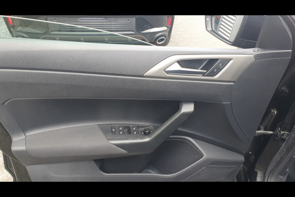 Volkswagen Polo 1.0 TSI Comfortline Business