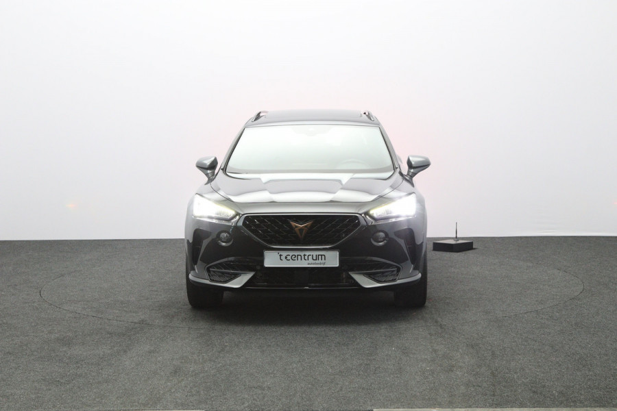 CUPRA Formentor 1.4 e-Hybrid 245 PK VZ Performance PHEV, Panoramadak, Winterpakket, Camera