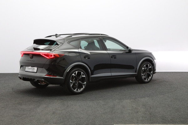 CUPRA Formentor 1.4 e-Hybrid 245 PK VZ Performance PHEV, Panoramadak, Winterpakket, Camera