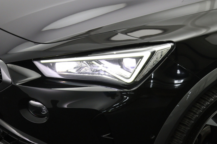 CUPRA Formentor 1.4 e-Hybrid 245 PK VZ Performance PHEV, Panoramadak, Winterpakket, Camera