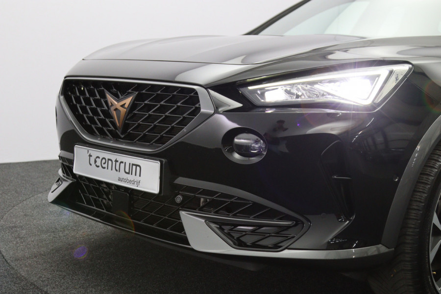 CUPRA Formentor 1.4 e-Hybrid 245 PK VZ Performance PHEV, Panoramadak, Winterpakket, Camera