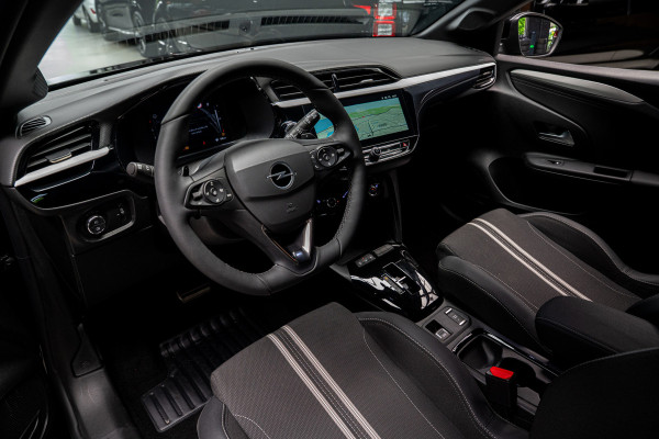 Opel Corsa 1.2 Navi Camera Climate Stoel- & stuur verwarming PDC Bluetooth Full-LED-Matrix Cruise BTW auto