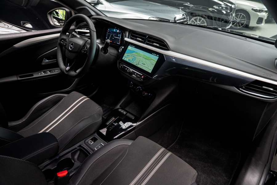 Opel Corsa 1.2 Navi Camera Climate Stoel- & stuur verwarming PDC Bluetooth Full-LED-Matrix Cruise BTW auto