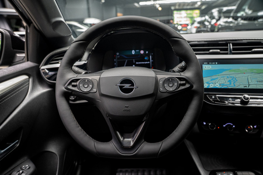 Opel Corsa 1.2 Navi Camera Climate Stoel- & stuur verwarming PDC Bluetooth Full-LED-Matrix Cruise BTW auto