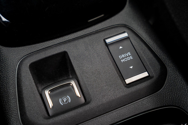Opel Corsa 1.2 Navi Camera Climate Stoel- & stuur verwarming PDC Bluetooth Full-LED-Matrix Cruise BTW auto