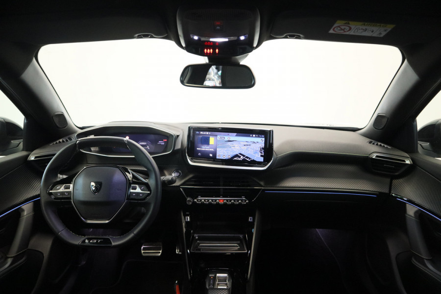 Peugeot e-2008 EV GT Avantage 54 kWh 360 camera Navigatie Blindspot NAP 24 Maanden garantie* (Vraag naar de voorwaarden)
