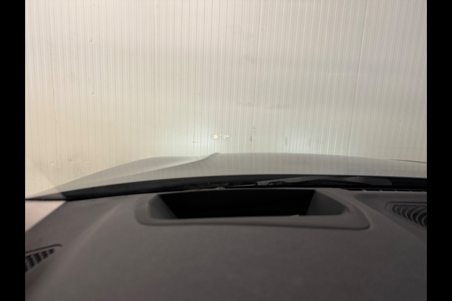 BMW 3-serie 330e High Executive | M-SPORT | SCHUIF/KANTEL | ACC | HUD | TREKHAAK