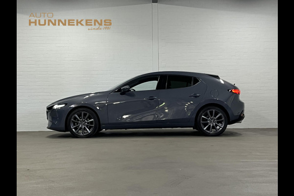 Mazda 3 2.0 Comfort | Adapt. Cruise | Stuur-/stoelverwarming | Achteruitrij camera | Head-up | Bliss