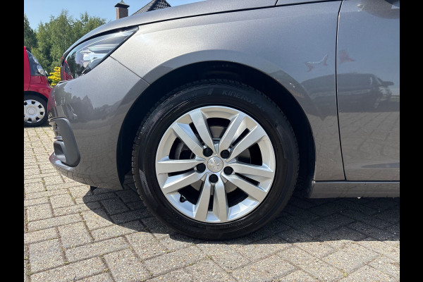 Peugeot 308 SW 1.2PureTech Blue Lease Executive PANO/CARPLAY