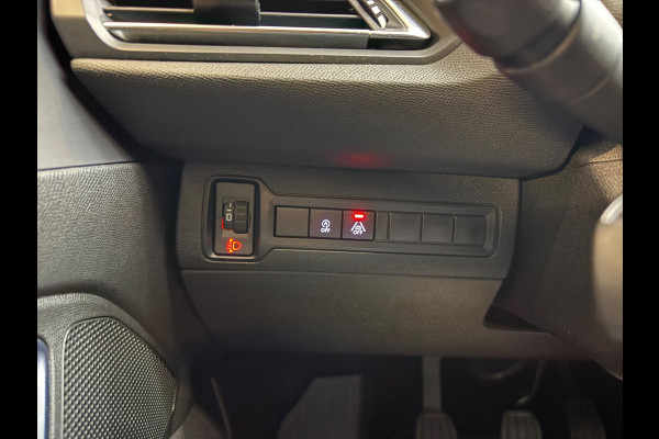 Peugeot 308 SW 1.2PureTech Blue Lease Executive PANO/CARPLAY