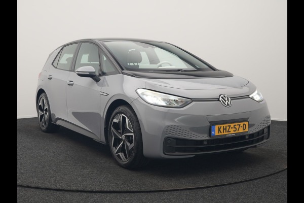 Volkswagen ID.3 Pro S 77 kWh 204pk Dealer O.H. | Adaptive Cruise | Alcantara Sportstoelen & Stuur Verwarmd | Sfeerverlichting | Apple Carplay | Navigatie | DAB | Virtual Cockpit |