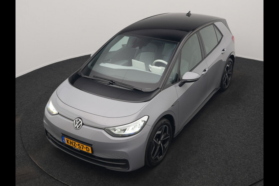 Volkswagen ID.3 Pro S 77 kWh 204pk Dealer O.H. | Adaptive Cruise | Alcantara Sportstoelen & Stuur Verwarmd | Sfeerverlichting | Apple Carplay | Navigatie | DAB | Virtual Cockpit |