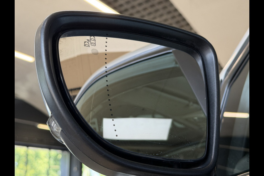 Renault Captur 1.2 TCe Initiale Paris Navi | Bose | Pano | Leder | Camera | Stoelverwarming |