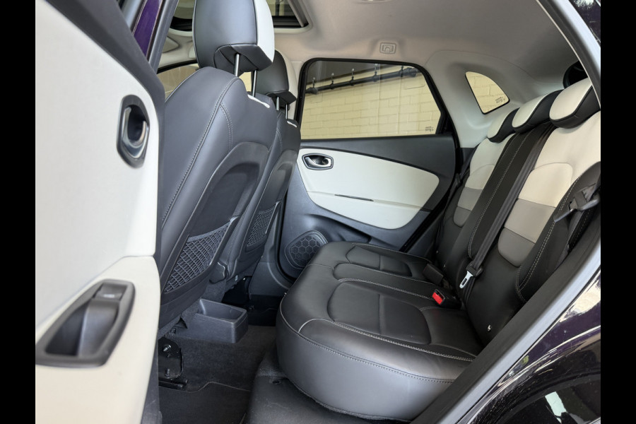Renault Captur 1.2 TCe Initiale Paris Navi | Bose | Pano | Leder | Camera | Stoelverwarming |