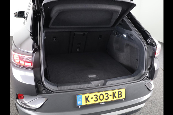 Volkswagen ID.4 Max 77 kWh | Panoramadak | SoH 88,96 % | Navigatie | 360 camera | Apple Carplay/Android Auto | Elek verstelbare stoel(en) | 21" Velgen | Elek Achterklep | Dode hoek Sensoren |