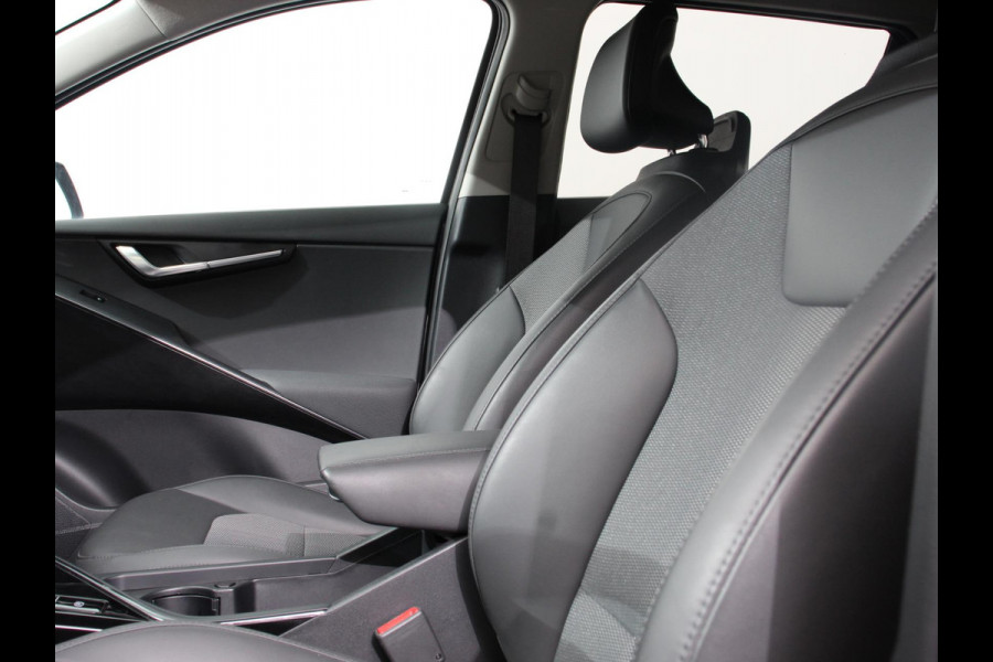 Kia Niro 1.6 GDi Hybrid DynamicPlusLine Navigatie Apple Carplay Android Auto Camera Parkeersensoren Adaptive Cruise Control Stoel- en stuurverwarming Dodehoekdetectie Climate Control Lichtmetalen velgen
