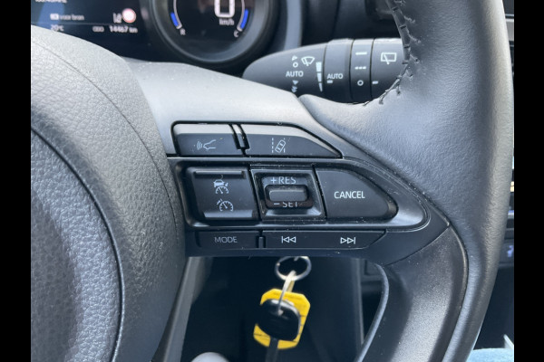 Toyota Yaris Cross 1.5 Hybrid Dynamic Hoge zit Navi Camera Stoelverw Clima Voll.Onderhouden!