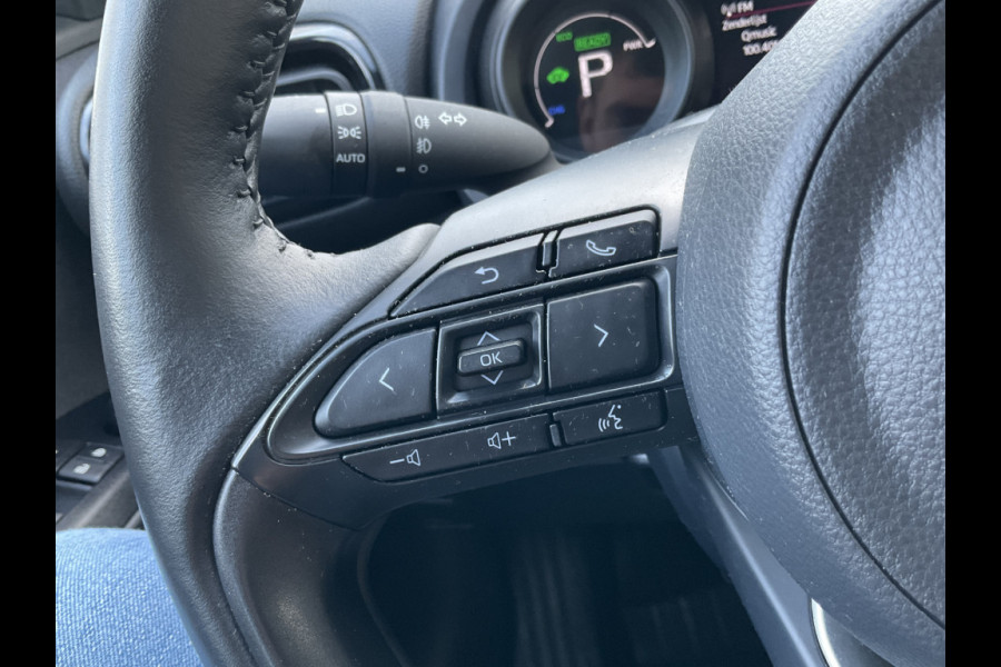 Toyota Yaris Cross 1.5 Hybrid Dynamic Hoge zit Navi Camera Stoelverw Clima Voll.Onderhouden!