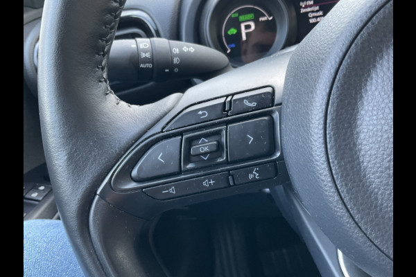 Toyota Yaris Cross 1.5 Hybrid Dynamic Hoge zit Navi Camera Stoelverw Clima Voll.Onderhouden!