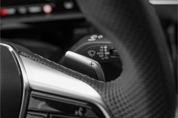 Audi e-tron Sportback S Quattro 95 kWh Pano B&O ACC 22"