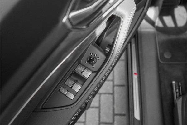 Audi e-tron Sportback S Quattro 95 kWh Pano B&O ACC 22"