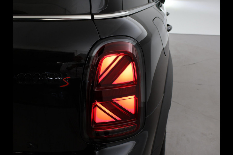 MINI Countryman 2.0 COOPER S 178 PK AUT. JCW PAKKET | LEDER | HEAD-UP | PANORAMA | ADAPTIVE CRUISE | CAMERA