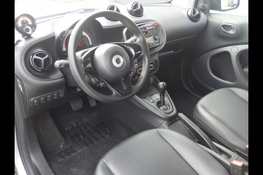 Smart Fortwo EQ Comfort 18 kWh, Airco, Cruise, Stoelverwarming!