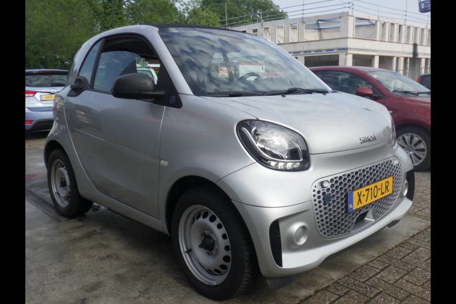 Smart Fortwo EQ Comfort 18 kWh, Airco, Cruise, Stoelverwarming!