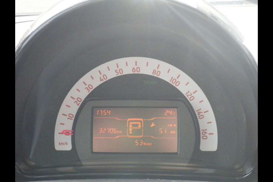 Smart Fortwo EQ Comfort 18 kWh, Airco, Cruise, Stoelverwarming!