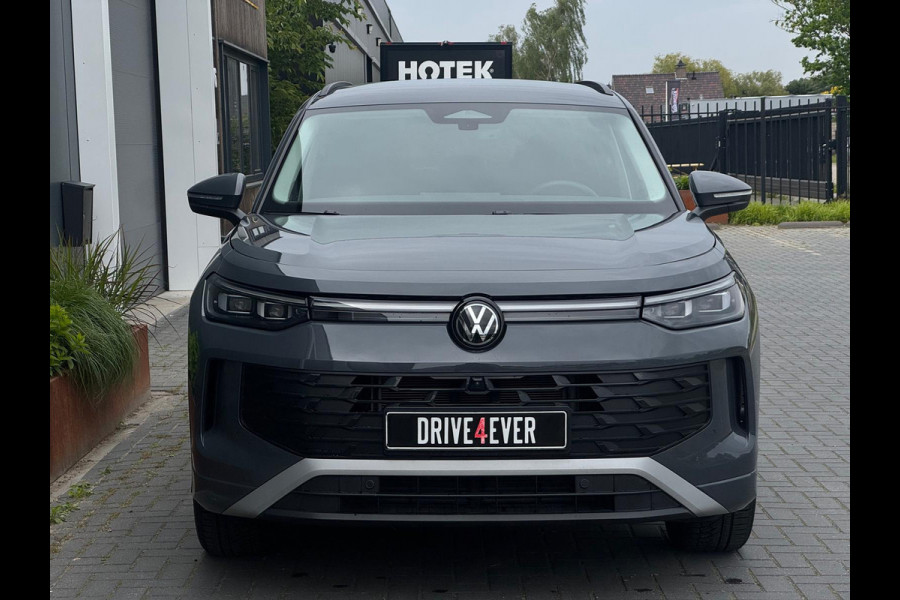 Volkswagen Tayron 1.5 eTSI Life | 7p | Trekhaak | 360 | IQ