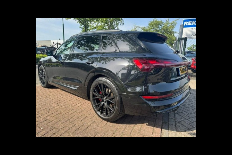 Audi e-tron 55 Quattro 408pk S Edition 95 kWh SOH 90,8% Zeer Complete Auto Black on Black