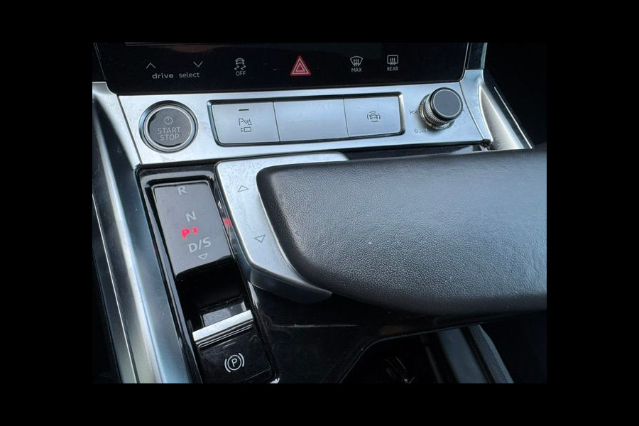 Audi e-tron 55 Quattro 408pk S Edition 95 kWh SOH 90,8% Zeer Complete Auto Black on Black