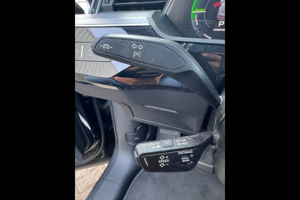 Audi e-tron 55 Quattro 408pk S Edition 95 kWh SOH 90,8% Zeer Complete Auto Black on Black
