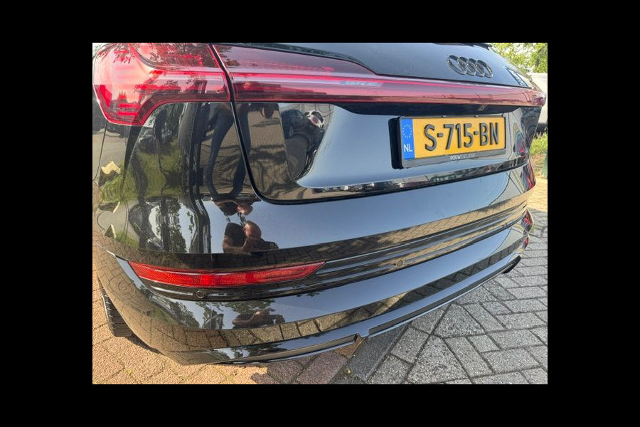 Audi e-tron 55 Quattro 408pk S Edition 95 kWh SOH 90,8% Zeer Complete Auto Black on Black