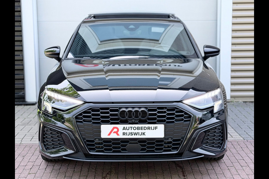 Audi A3 Sportback 35 TFSI S edition Pano/360/AppleCar/Acc
