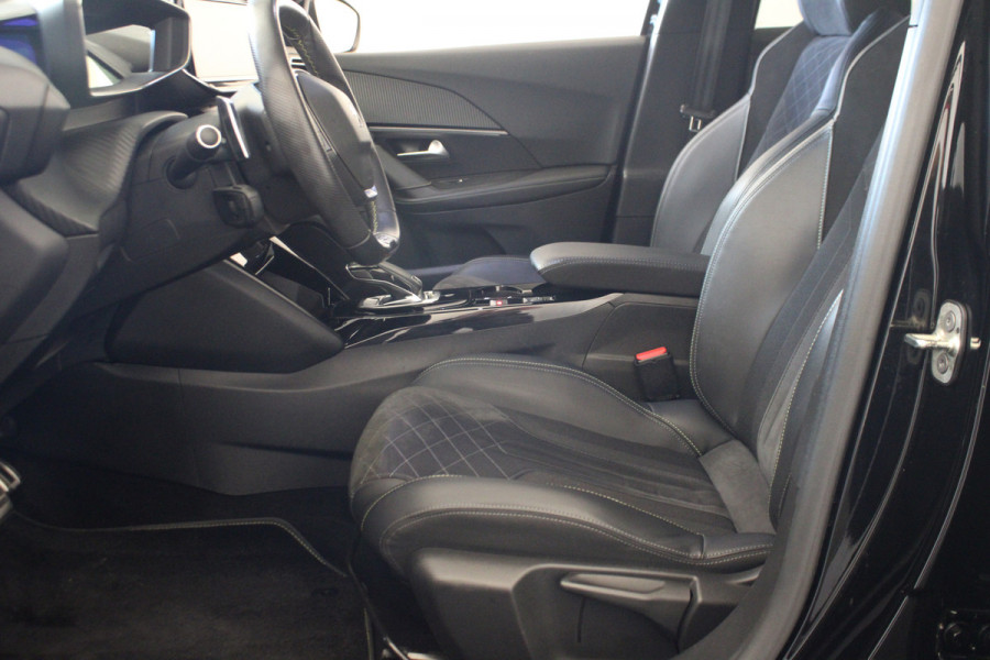 Peugeot 2008 1.2 PureTech GT Pack |Stoelverw.|Navi|