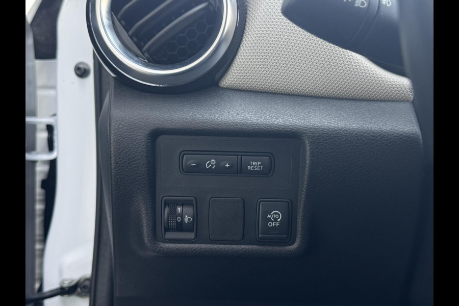 Nissan Micra 0.9 IG-T N-Connecta NL-AUTO | NAVI | AIRCO